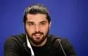 سینا مهراد: استوری جانماز گذاشتم مسخره ام کردند + فیلم

