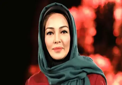 عکس جذاب رزیتا غفاری با گریم افتخارالملوک در سریال بامداد خمار!
