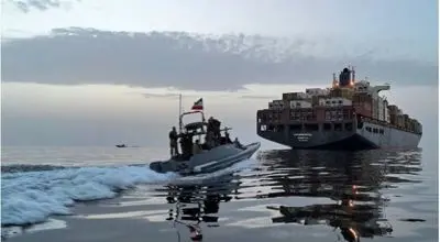 ادعای جدید امارات: هدف قرار گرفتن نفتکش ادنوک در تنگه هرمز