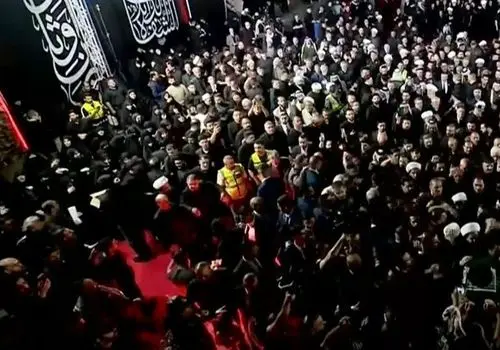 حال و هوای متفاوت یک بازیگر در مراسم وداع؛ از قرائت «اهدنا الصراط المستقیم» تا بدرقه رهبر شهید
