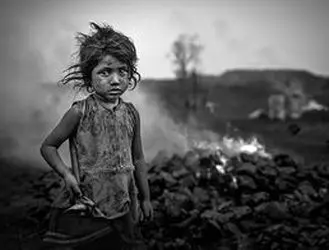 تصویر دختر ۱۰ ساله افغان، چهره سال یونیسف شد+تصاویر 