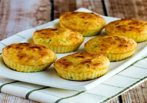 طرز تهیه کیک زعفرانی با ماست در خانه + ترفندها