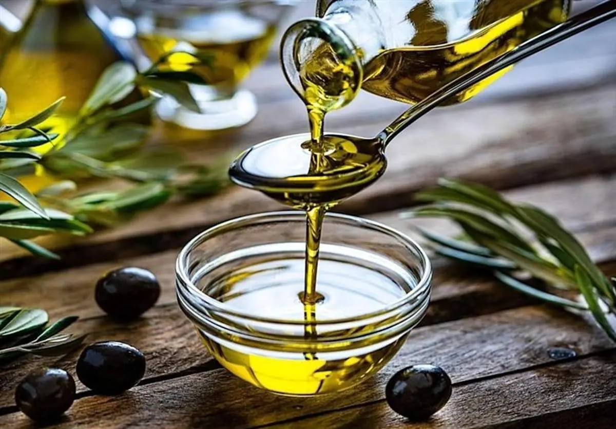 آیا روغن زیتون پوست را سفید میکند؟ | واقعیت یا افسانه!