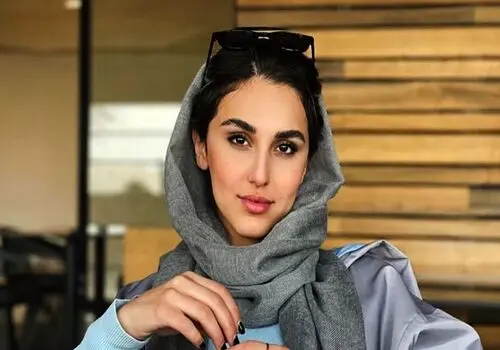 قاب دو نفره گلزار و گربه اش+ عکس
