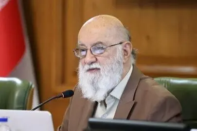 هشدار چمران درباره مینی‌بوس‌خوابی در تهران؛ چرا شهرداری با دستفروشان برخورد نمی‌کند؟
