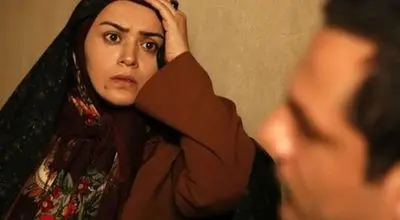 الهام چرخنده در کنار نصرت وحدت؛ دهه 90