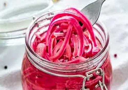 با خوردن یک  پیاز در روز از ابتللا به بیماری‌های مزمن جلوگیری کنید!
