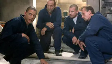 بازیگر «فرار از زندان» در جشنواره عربستان دشداشه‌پوش شد/ویدیو 