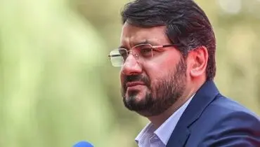 مهرداد بذرپاش در میان طرفدارانش وارد وزارت کشور شد+ فیلم