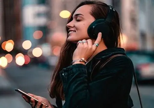 عوامل موثر در افزایش ابتلا به پیرگوشی را بشناسید
