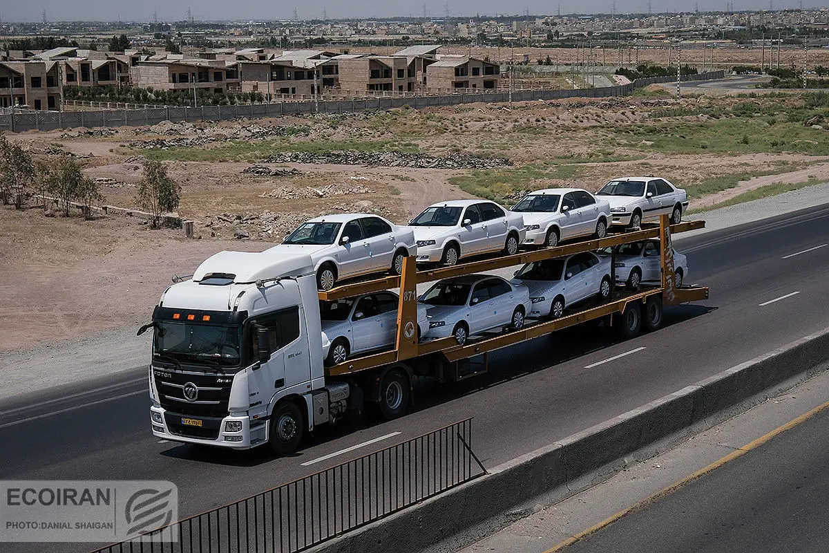 علت قفل شدن بازار خودرو چیست؟