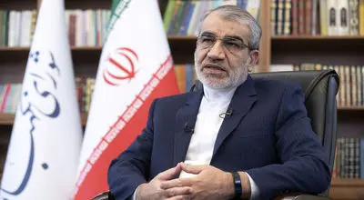 کدخدایی: راه مقابله با تحریم‌ها استقلال و توسعه فناوری داخلی است