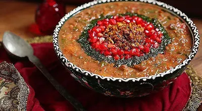 طرز تهیه آش انار خوشمزه و مجلس+ نکات طلایی