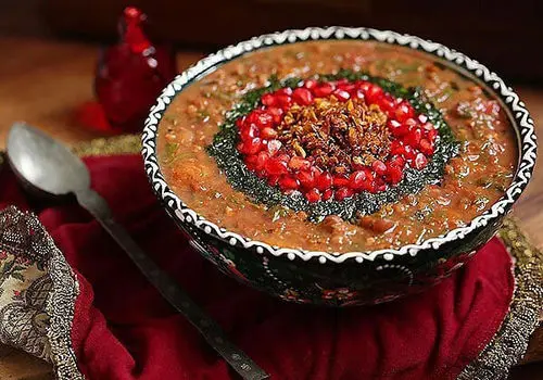 طرز تهیه آش انار خوشمزه و مجلس+ نکات طلایی