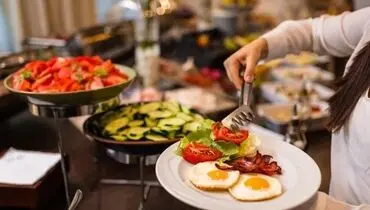 چه کنیم که غذای کمتری بخوریم ؟