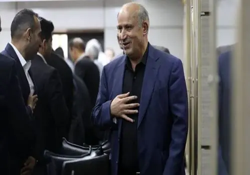 تیم ملی فوتبال ایران سقوط کرد