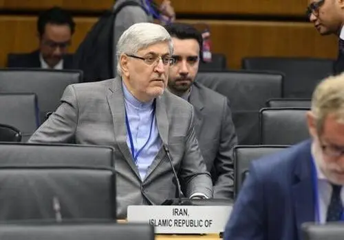 اولیانوف: شورای حکام در حال گفت‌‎وگو درباره موضوعات مرتبط با ایران