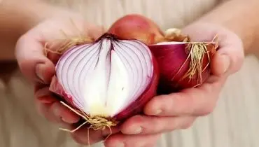 با خوردن یک  پیاز در روز از ابتللا به بیماری‌های مزمن جلوگیری کنید!

