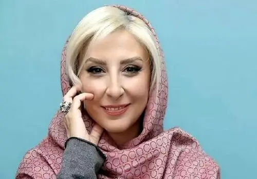 جشن تولد سوپرایزی مرجانه گلچین در کافه + فیلم