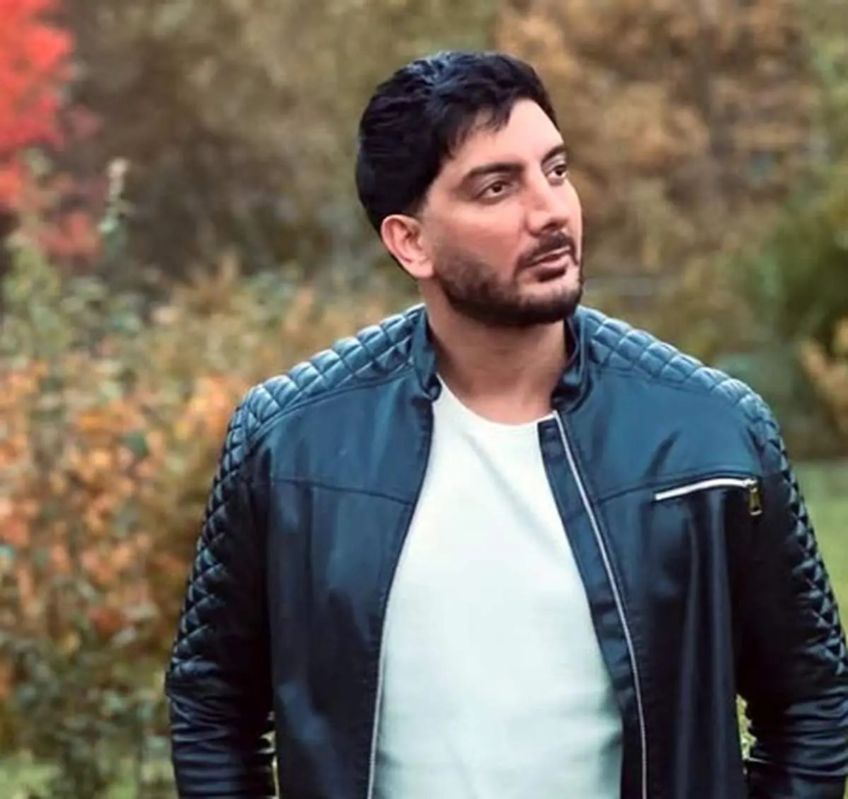 - «آهنگ تازه‌ی فرزاد فرزین؛ فرار از غم تهران به کلبه‌ای در دل طبیعت»  +فیلم