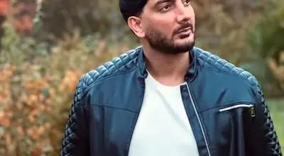 - «آهنگ تازه‌ی فرزاد فرزین؛ فرار از غم تهران به کلبه‌ای در دل طبیعت»  +فیلم