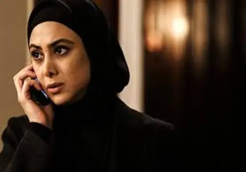 آزاده صمدی با یک استایل خاص آفتابی شد