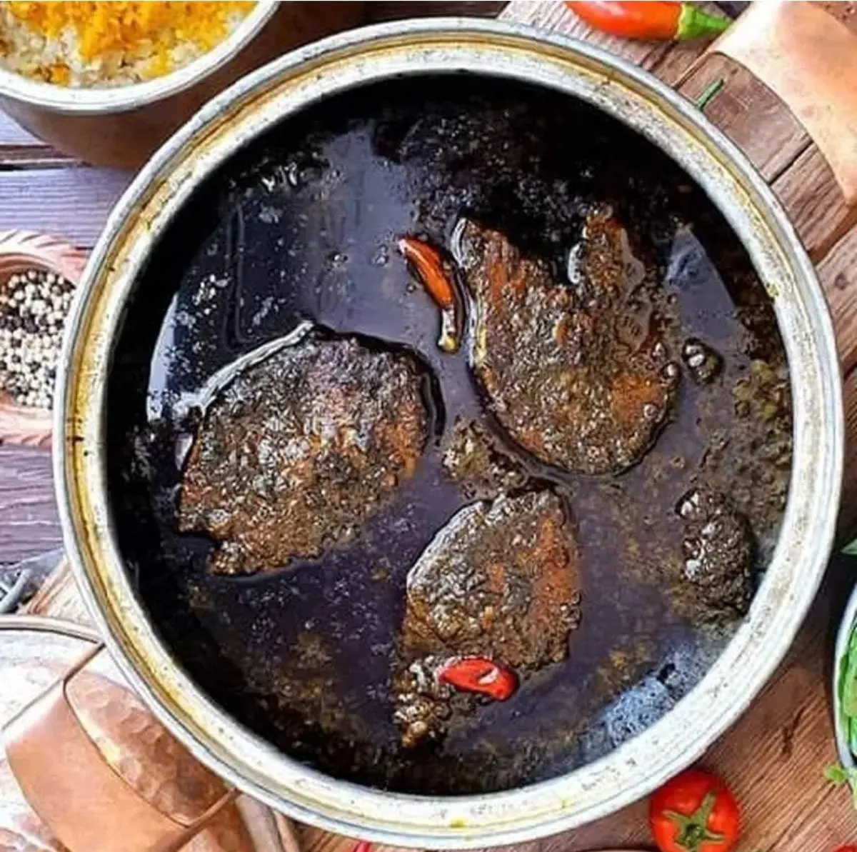 طرز تهیه خورش مرغ و جعفری؛ طعم خاص و خوشمزه