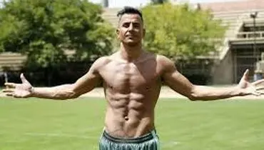 - واکنش کنایه‌آمیز حامد لک به گرانی بنزین+عکس