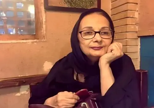 شباهت جالب کتایون امیر ابراهیمی بازیگر قدیمی سینمای ایران به الیزابت تیلور