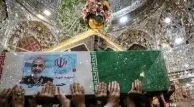 تصاویری از دختر شهید سلامی بر مزار پدرش