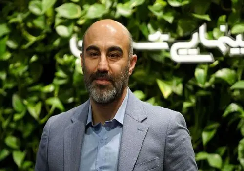 واکنش کارگردان پایتخت به رقم دستمزد نقی: "مجسمه‌شان را باید طلا بگیرند!"