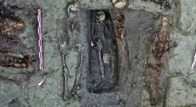 کشف ده‌ها قبر  رومی در جریان ساخت یک بیمارستان +عکس