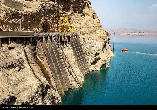نقطه عطف آبی / ورودی سدها نسبت به سال گذشته جهش ۶۸ درصدی داشت