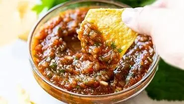 طرز تهیه سس سالسا خانگی؛ طعمی تند و تازه برای انواع غذاها
