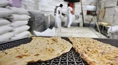 لحظه پرش چریکی فرماندار به داخل نانوایی متخلف! + فیلم