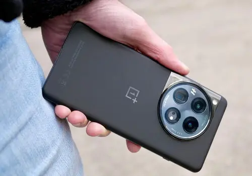  OnePlus 15  قبل از عرضه رسمی همه را غافلگیر کرد!