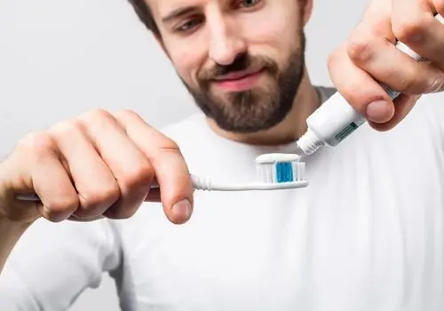 این عادات دندان هایتان را نابود می کند