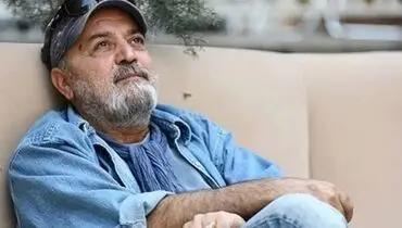 خاطره سیروس مقدم از تماشای «پایتخت» توسط رهبر شهید در کنار نوه‌هایش + فیلم
