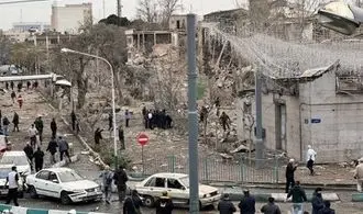 وضعیت  بحرانی ساختمان ها و خودروهای مردم در حمله به میدان شهدا + عکس
