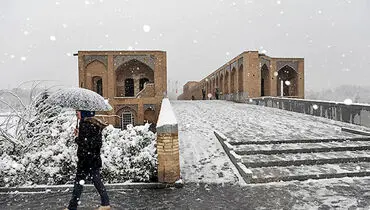 برف در اصفهان ۳۵ زخمی به جای گذاشت+ عکس و گزارش