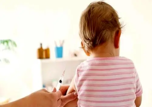 تزریق ۲ واکسن جدید به کودکان