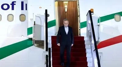  پزشکیان وارد شهر خانکندی جمهوری آذربایجان شد 
