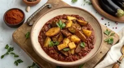 طرز تهیه واویشکا بادمجان با گوشت چرخ‌کرده؛ غذای خوشمزه و خانگی