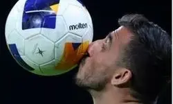بمب پرسپولیسی‌ها، با هواداران خداحافظی کرد
