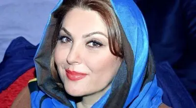 لاله اسکندری: کارگردانان از نقش کمدی برایم می‌ترسند +فیلم