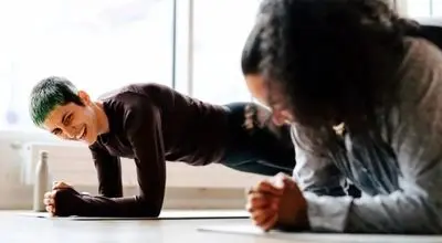 ورزش در خانه؛ گرم کردن و سرد کردن/ اینفوگرافیک