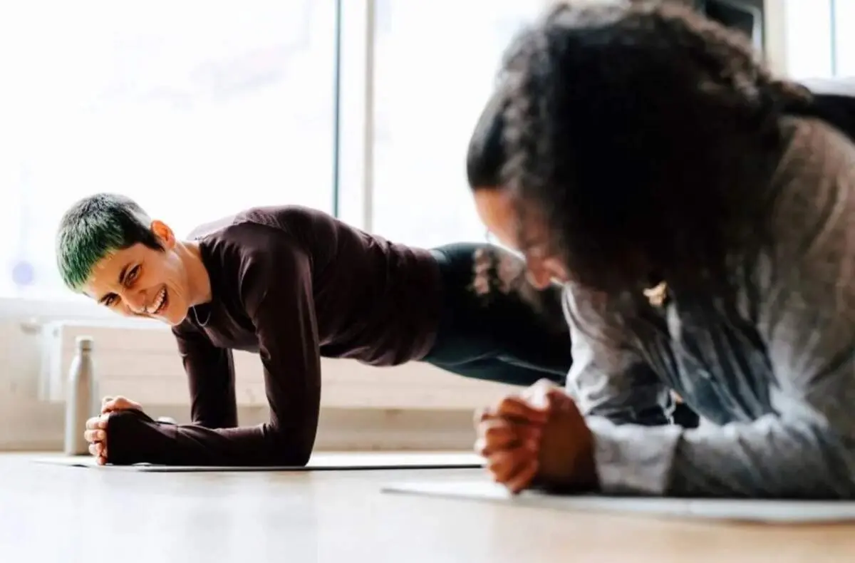 ورزش در خانه؛ گرم کردن و سرد کردن/ اینفوگرافیک