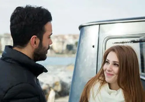 عکس جذاب بازیگر خوش‌چهره سریال عشق اجاره‌ای