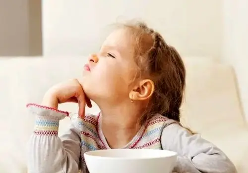 چگونه با کودک لجباز رفتار کنیم
