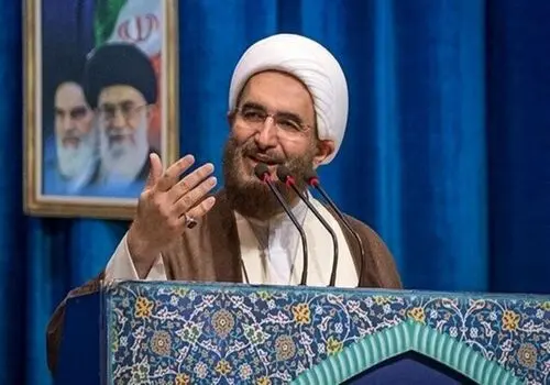 شاهکار جدید در تبلیغات؛ سخنرانی به زبان انگلیسی برای مردم عادی+ فیلم
